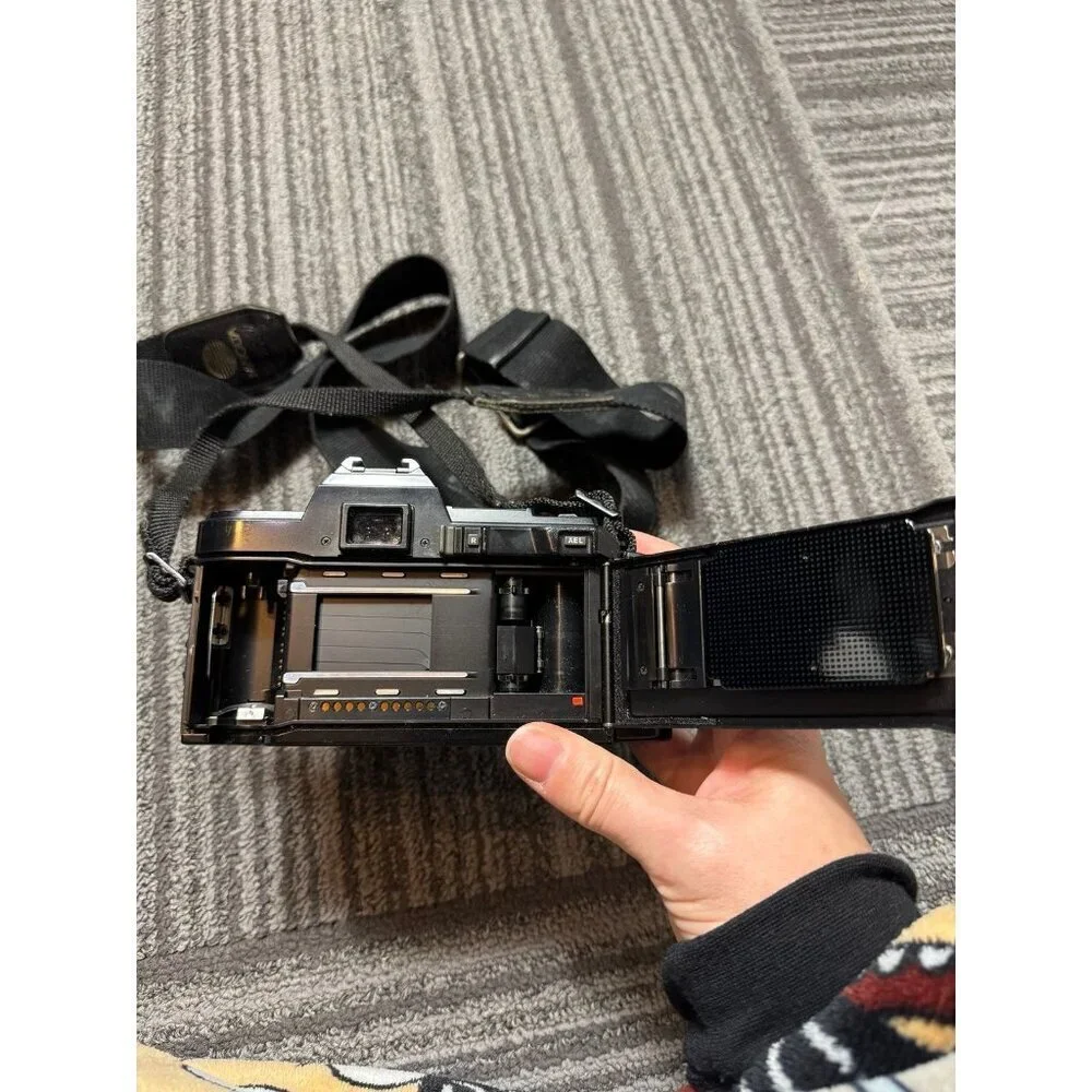 Vintage Minolta Maxxum 7000, a 35mm film SLR camera